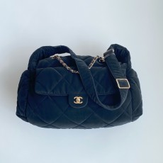 샤넬 코코네쥬벨벳나일론맥시볼링백(티무역)