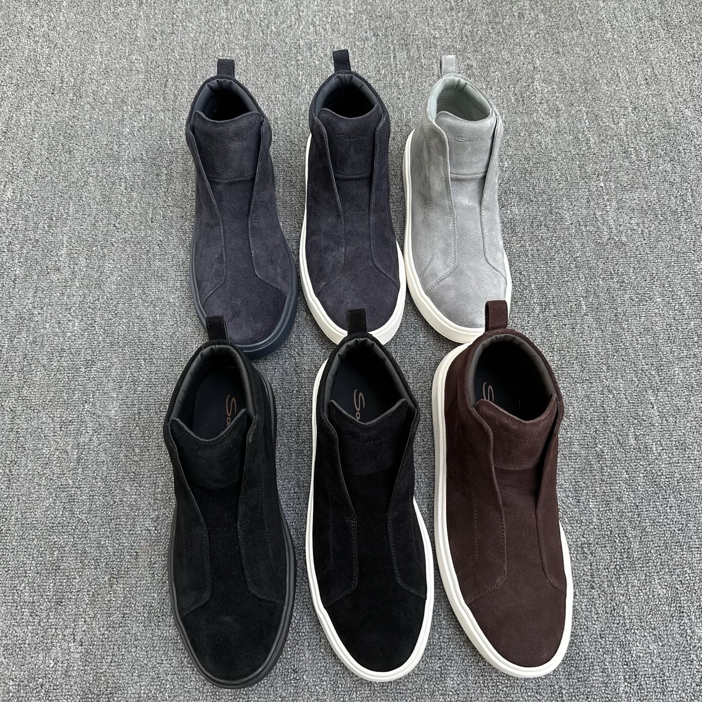 산토니 스니커즈