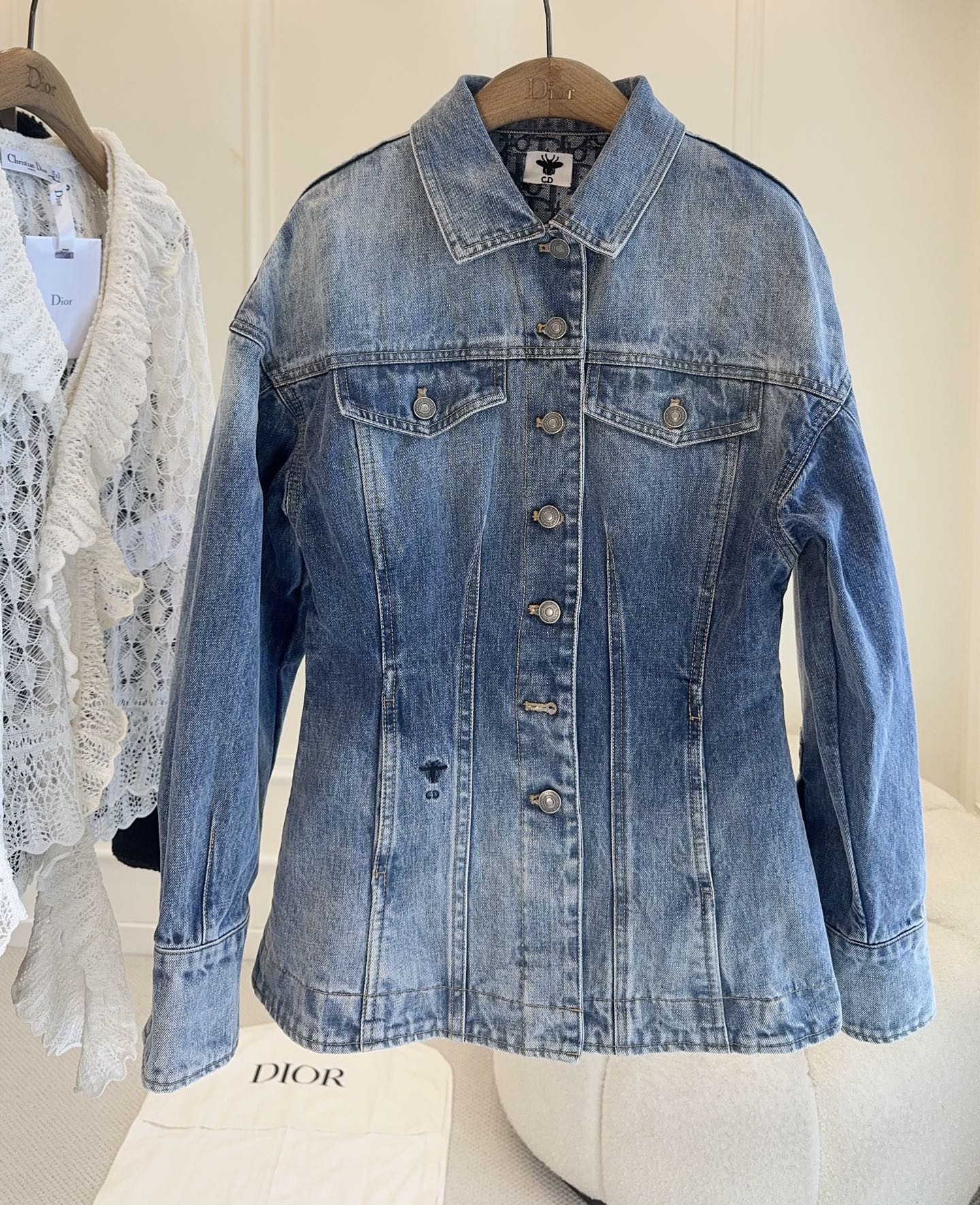 디올 데님자켓