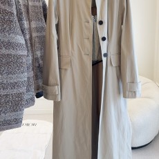 디올 트렌치코트