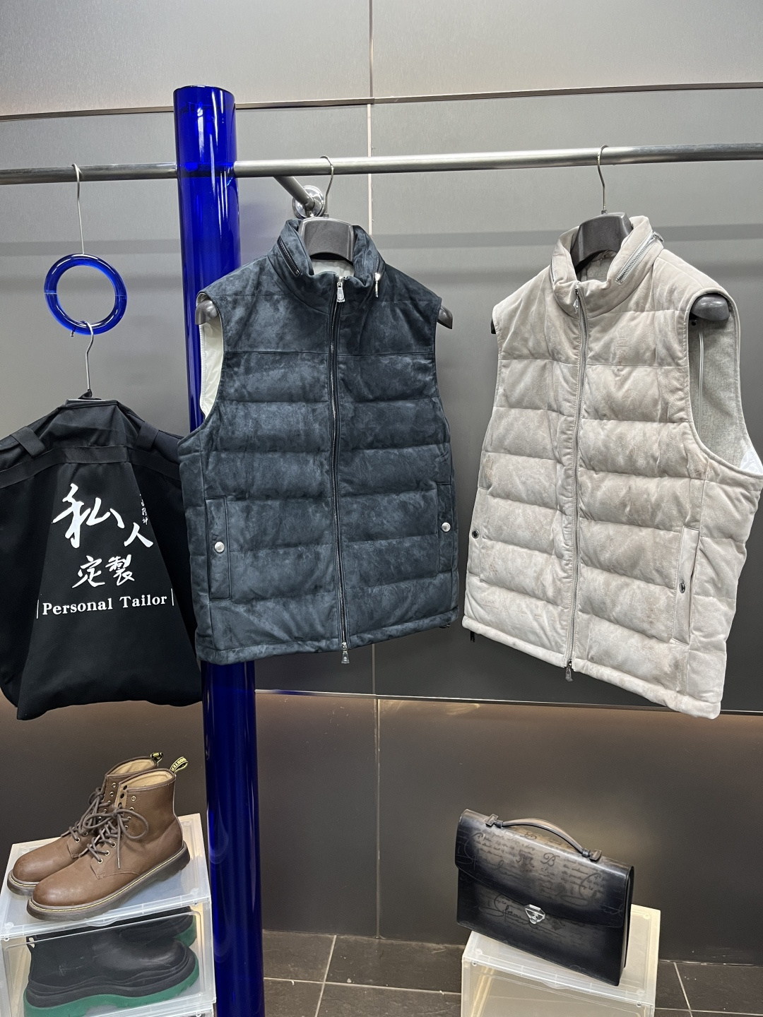 브루넬로쿠치넬리 가죽패딩조끼