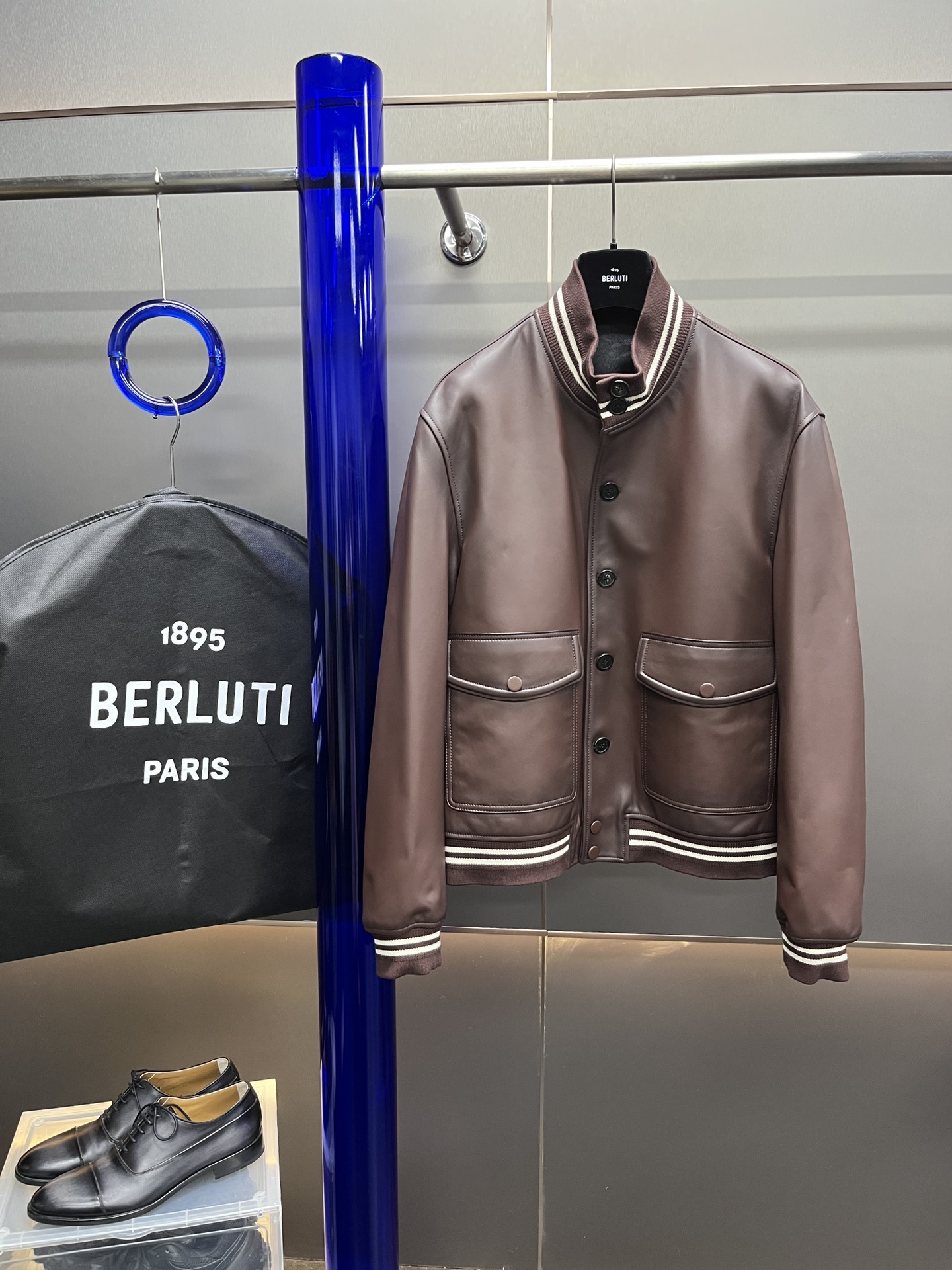 벨루티 가죽자켓