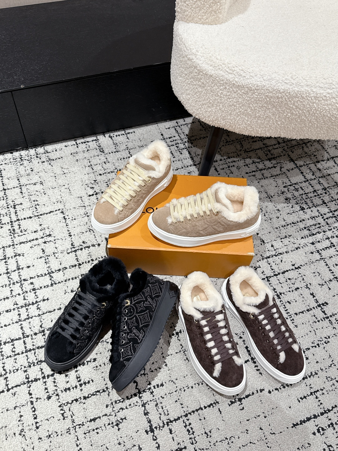 루이비통 스니커즈