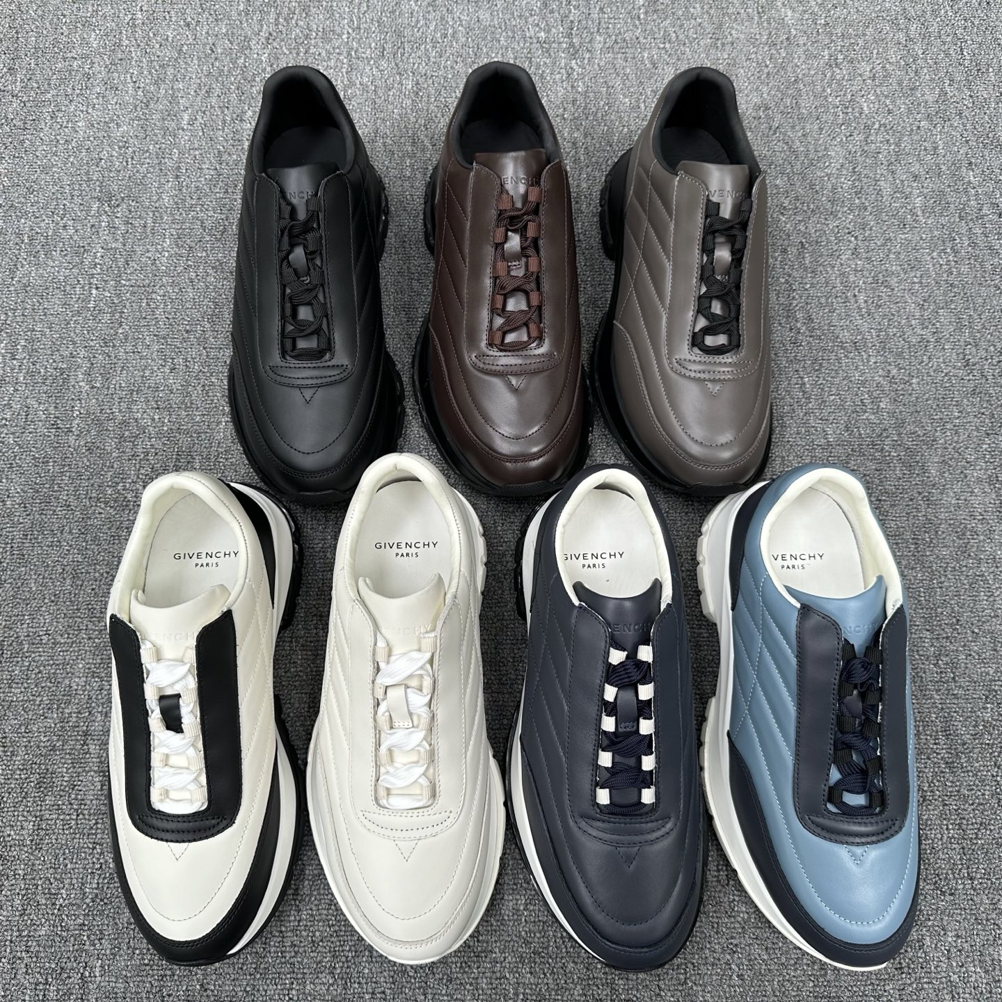 지방시 스니커즈