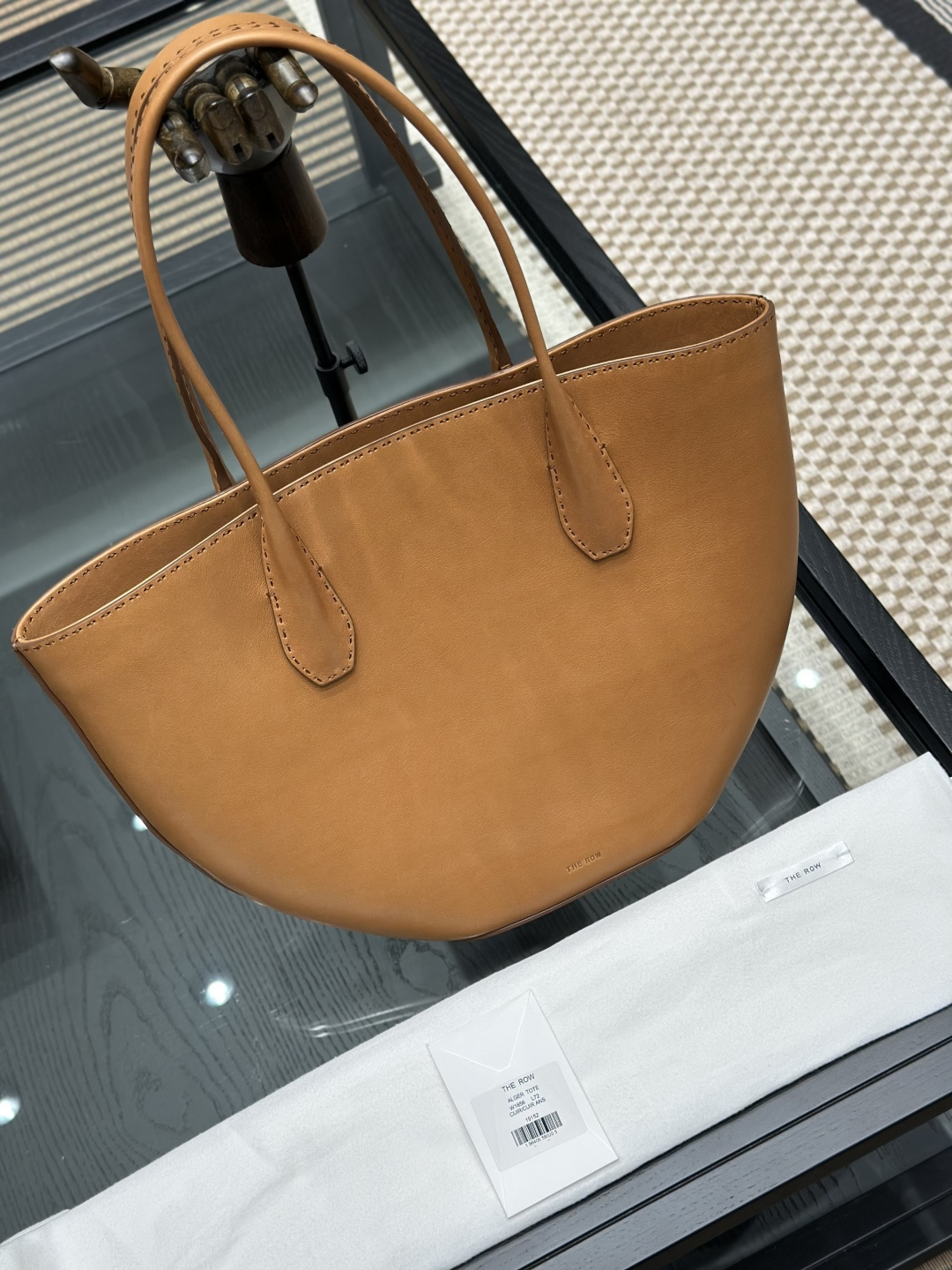 더로우 알제토트백