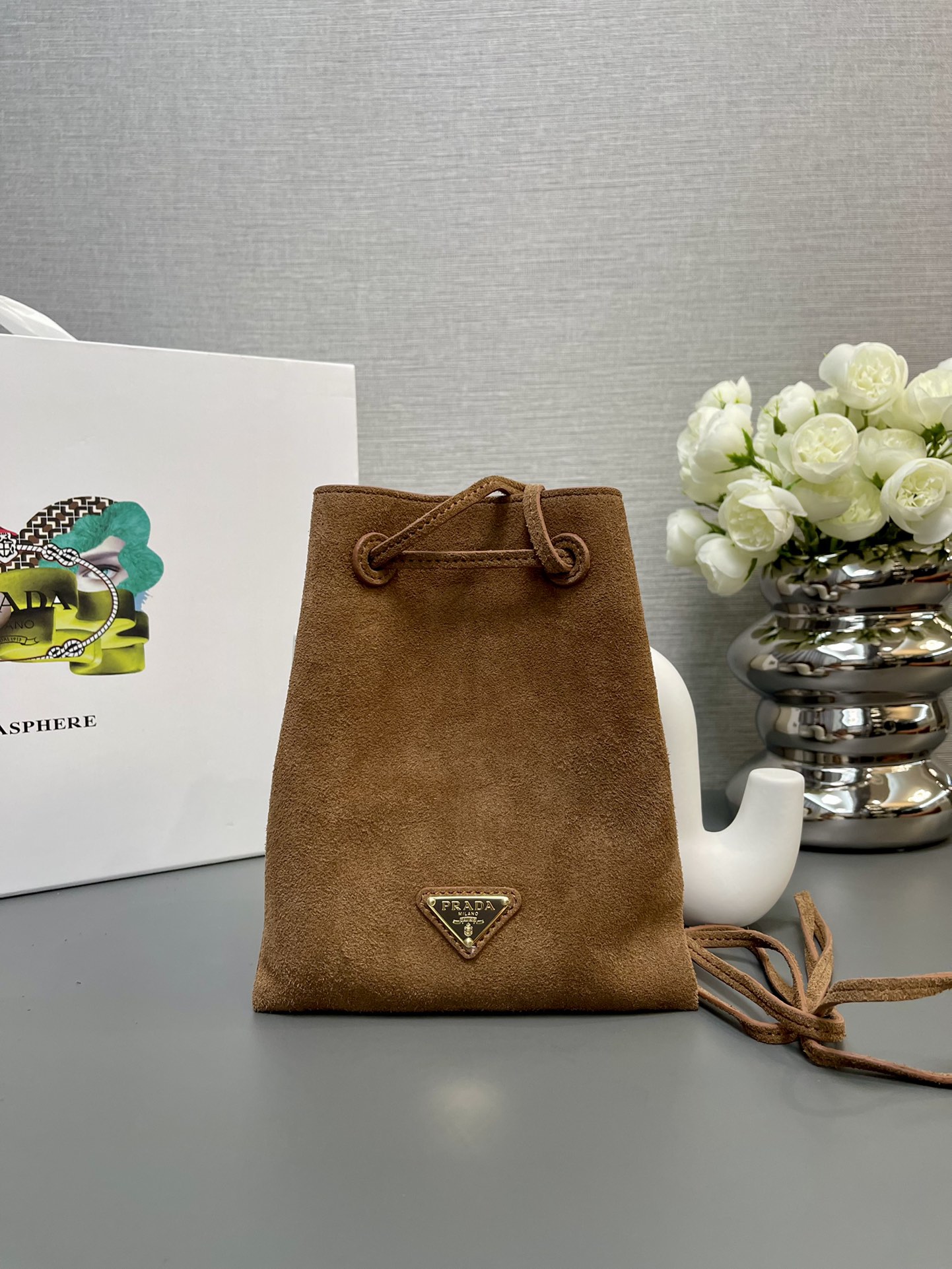 프라다 소프트플랩미니백