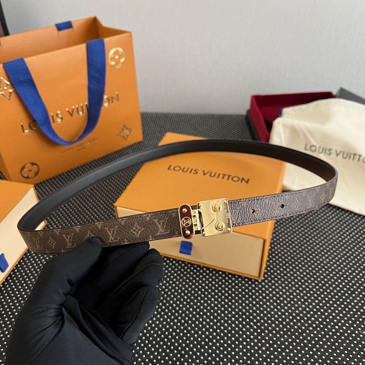 루이비통 벨트