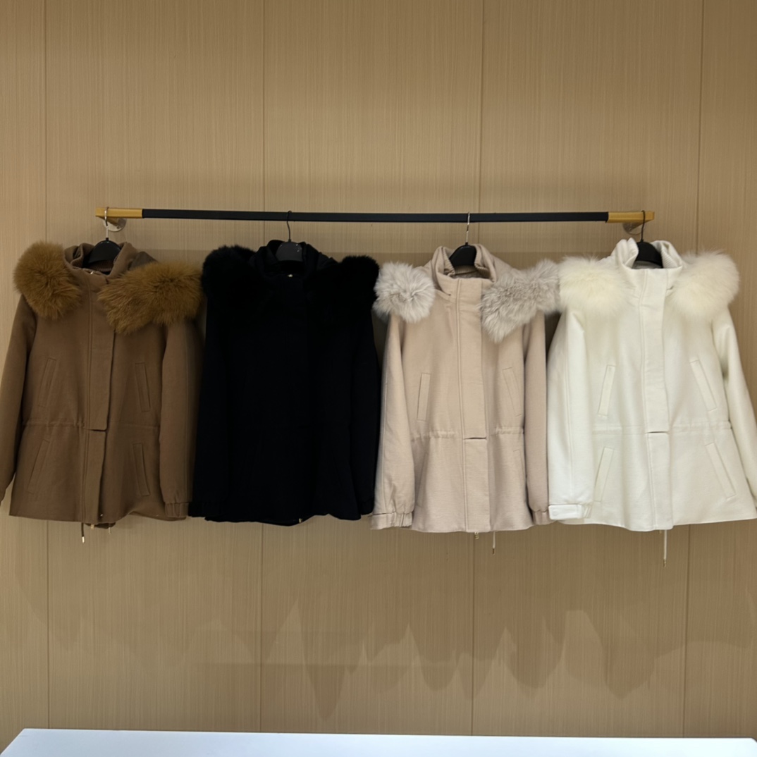 로로피아나 자켓