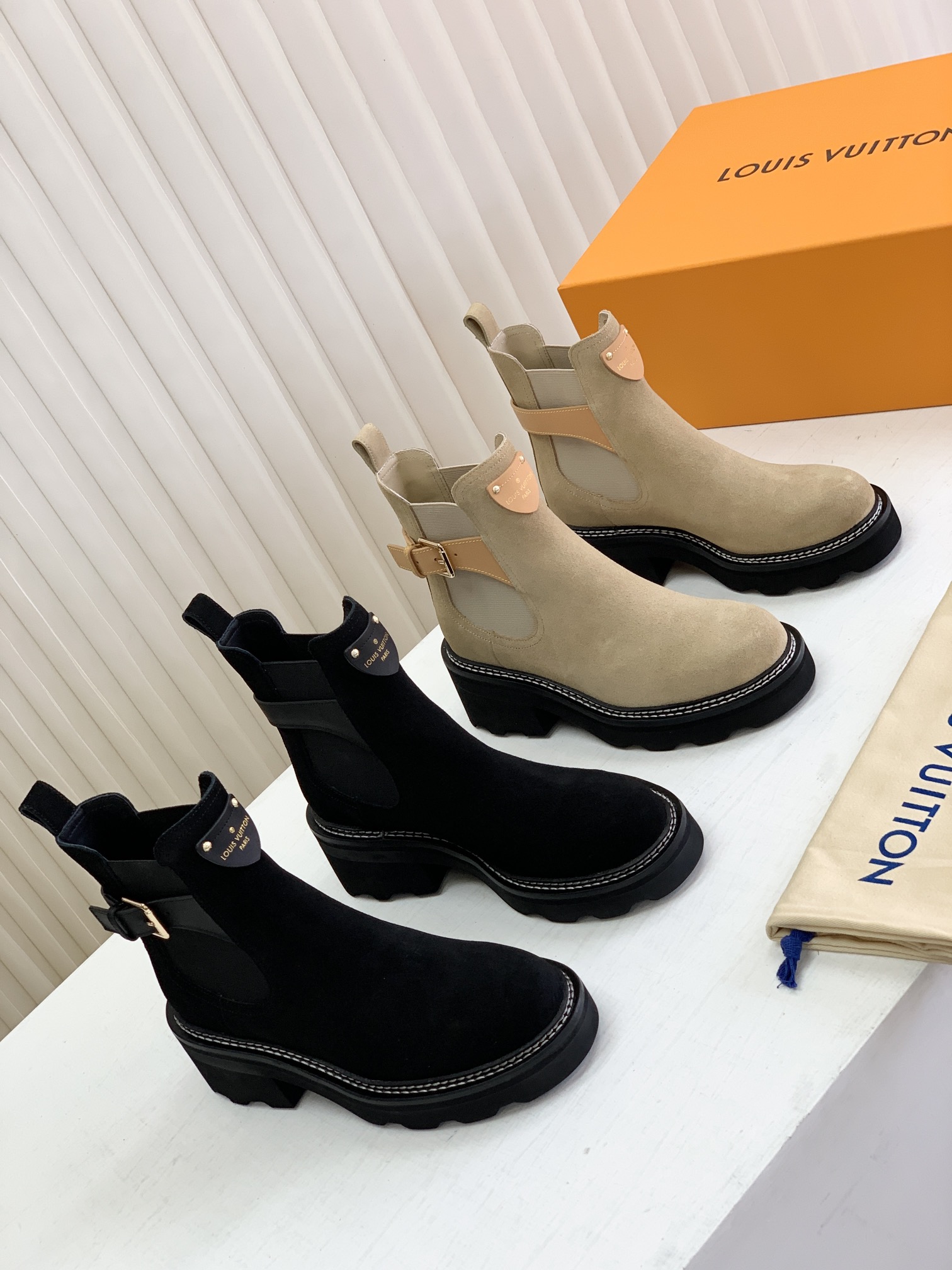 루이비통 부츠