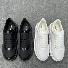 프라다 스니커즈