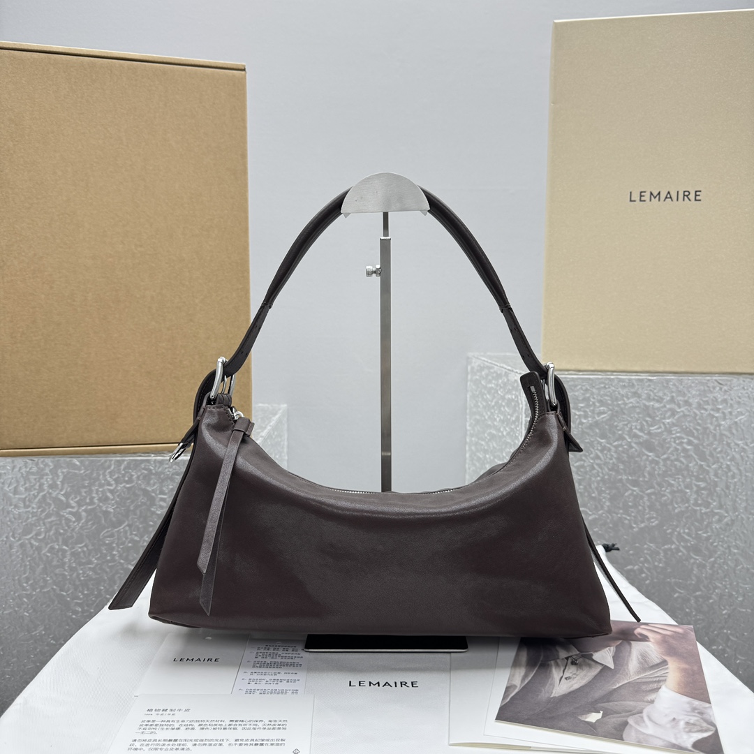 르메르 벨티드바게트백