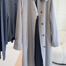 미우미우 트렌치코트