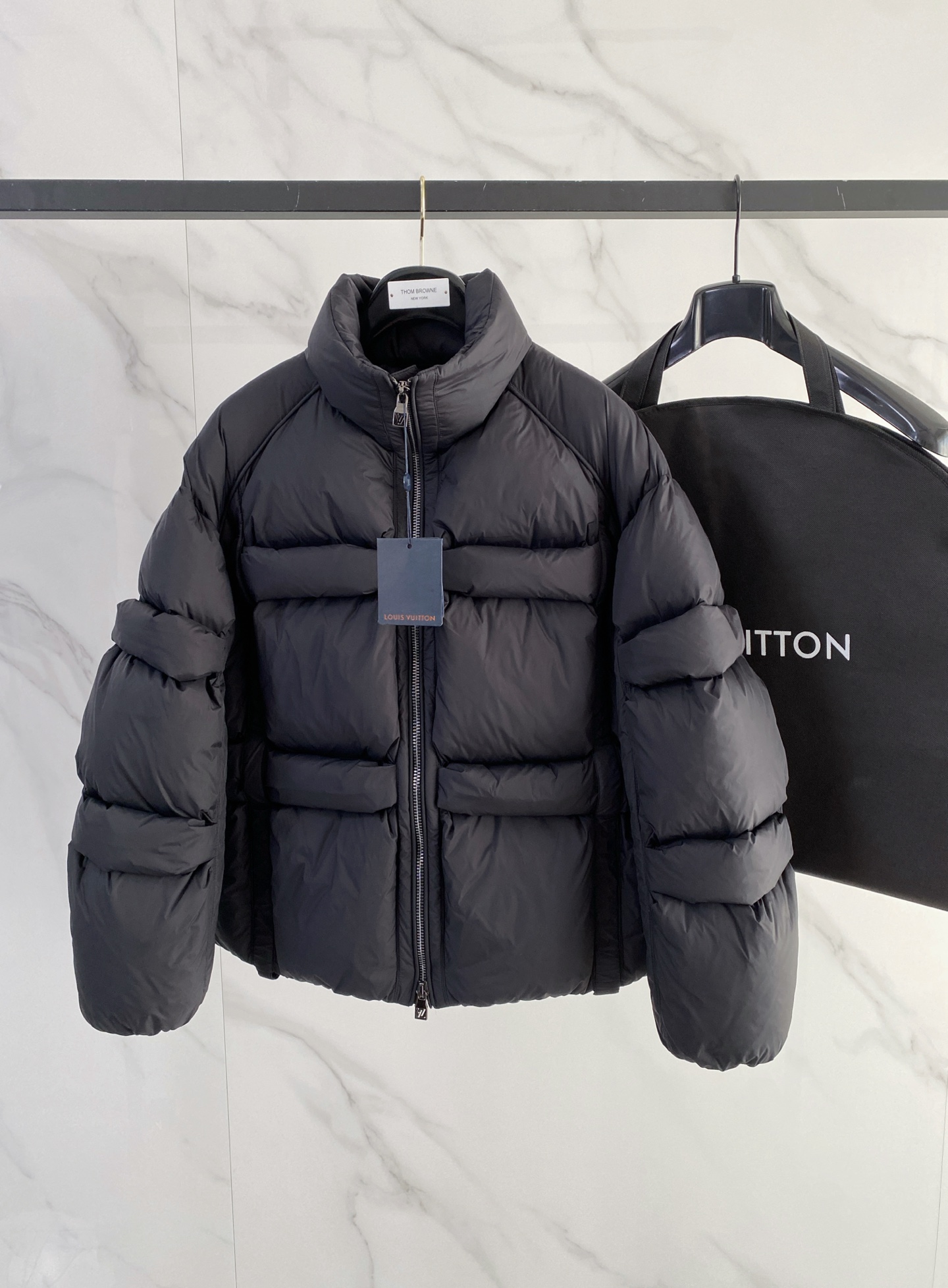 루이비통 패딩
