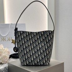 디올 스타스몰버킷백