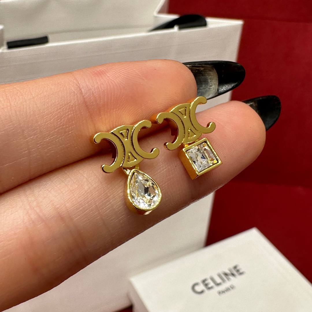 셀린느 귀걸이