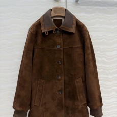 로로피아나 가죽자켓