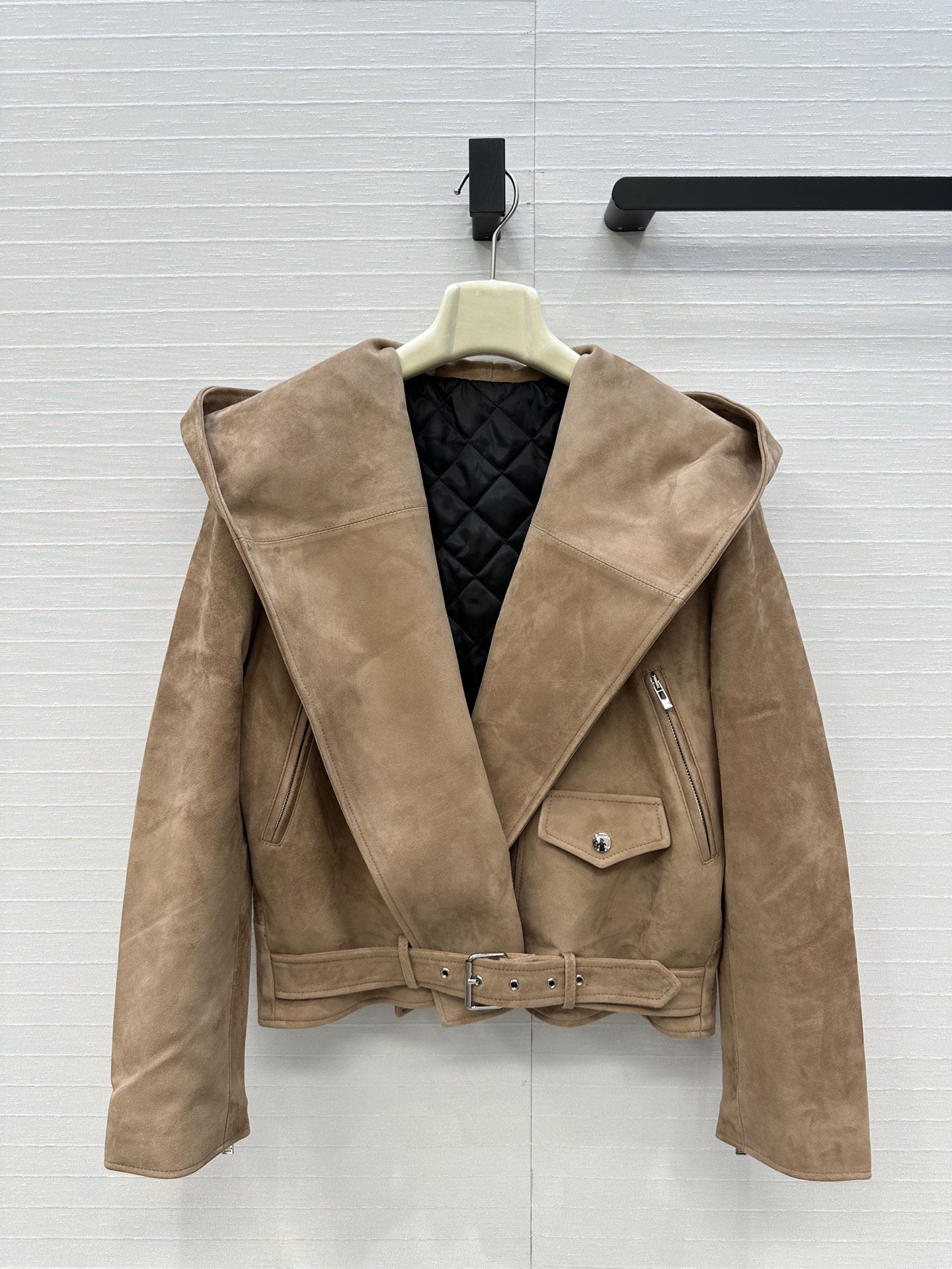 알라이아 가죽자켓