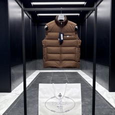 프라다 패딩조끼