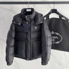 프라다 패딩