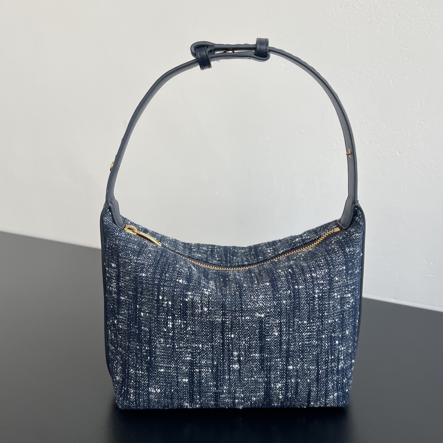 보테가베네타 월리스핸드백