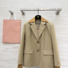 미우미우 정장자켓