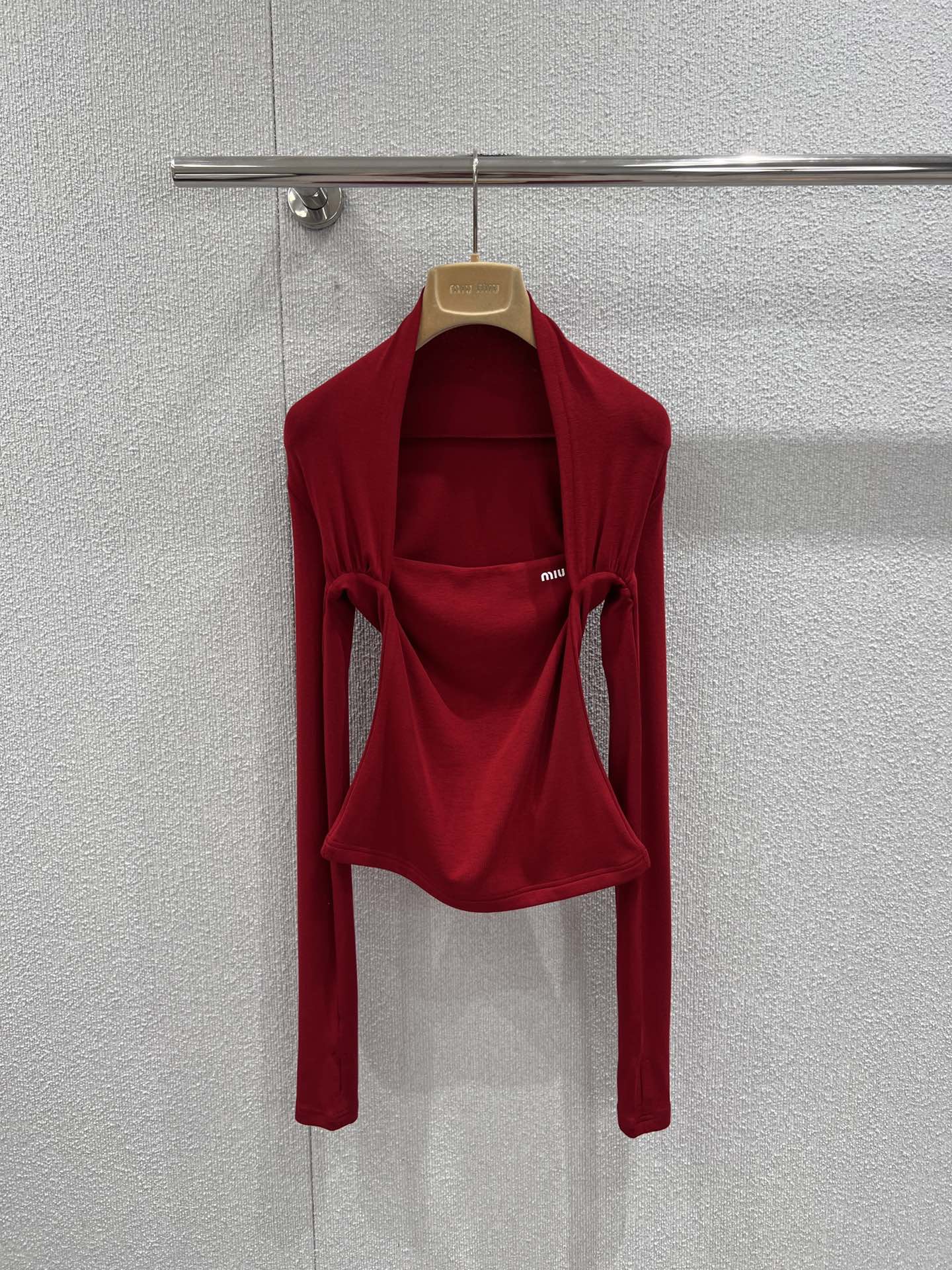 미우미우 티셔츠