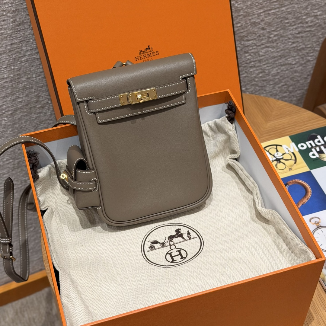 에르메스 켈리점프