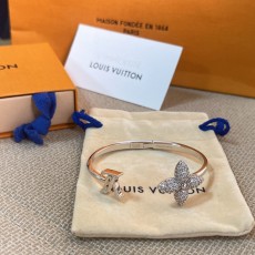 루이비통 팔찌