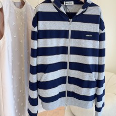 미우미우 후드집업