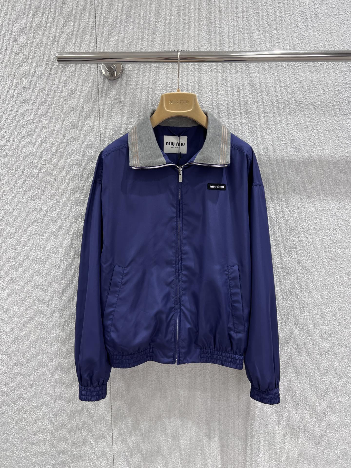미우미우 자켓