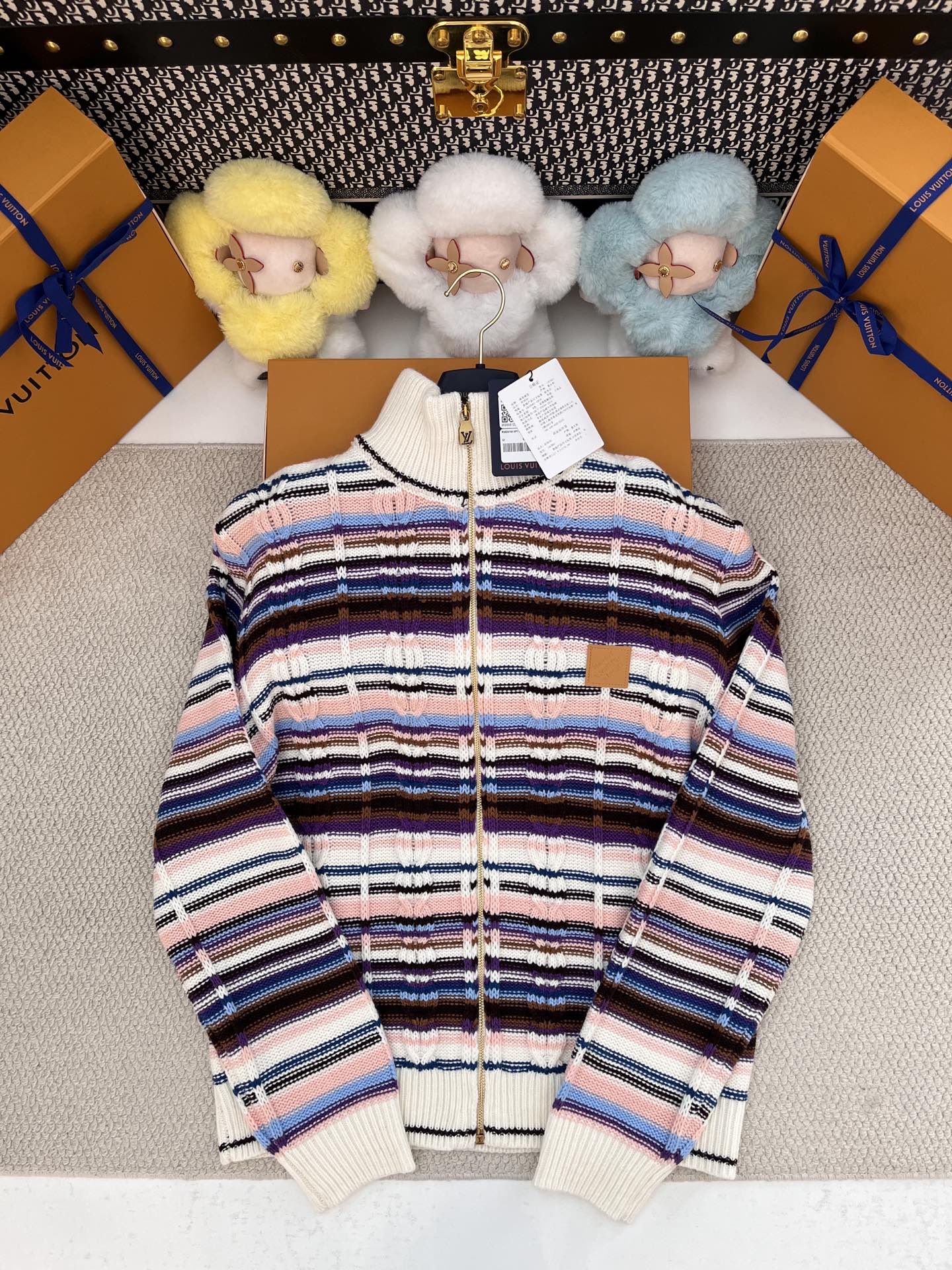 루이비통 가디건