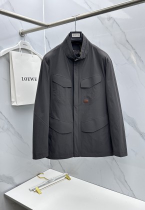 로로피아나 자켓