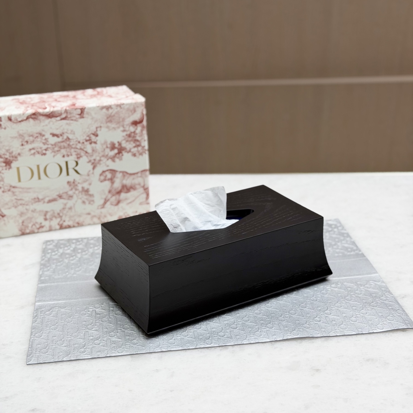 디올 티슈케이스