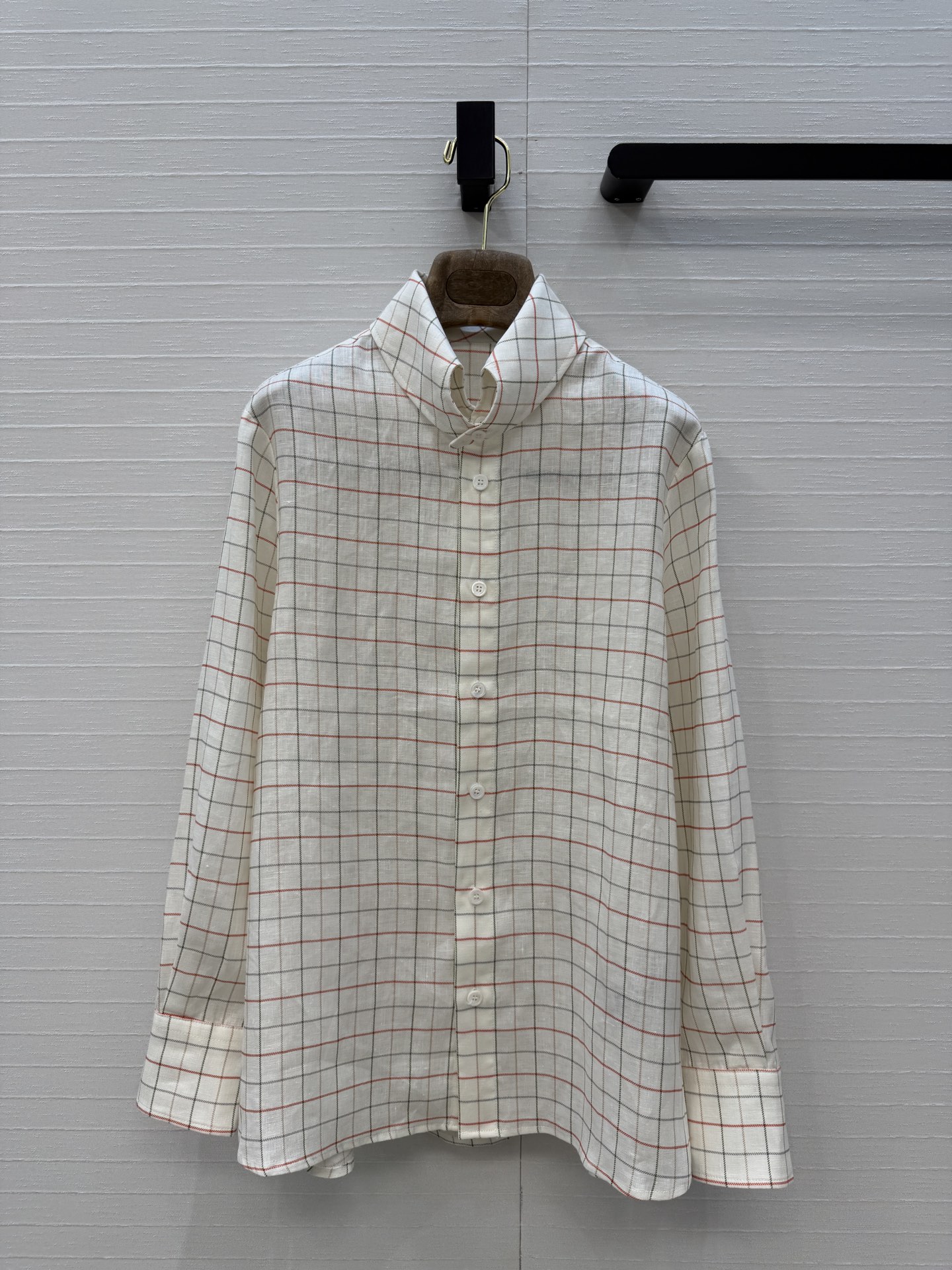 로로피아나 셔츠