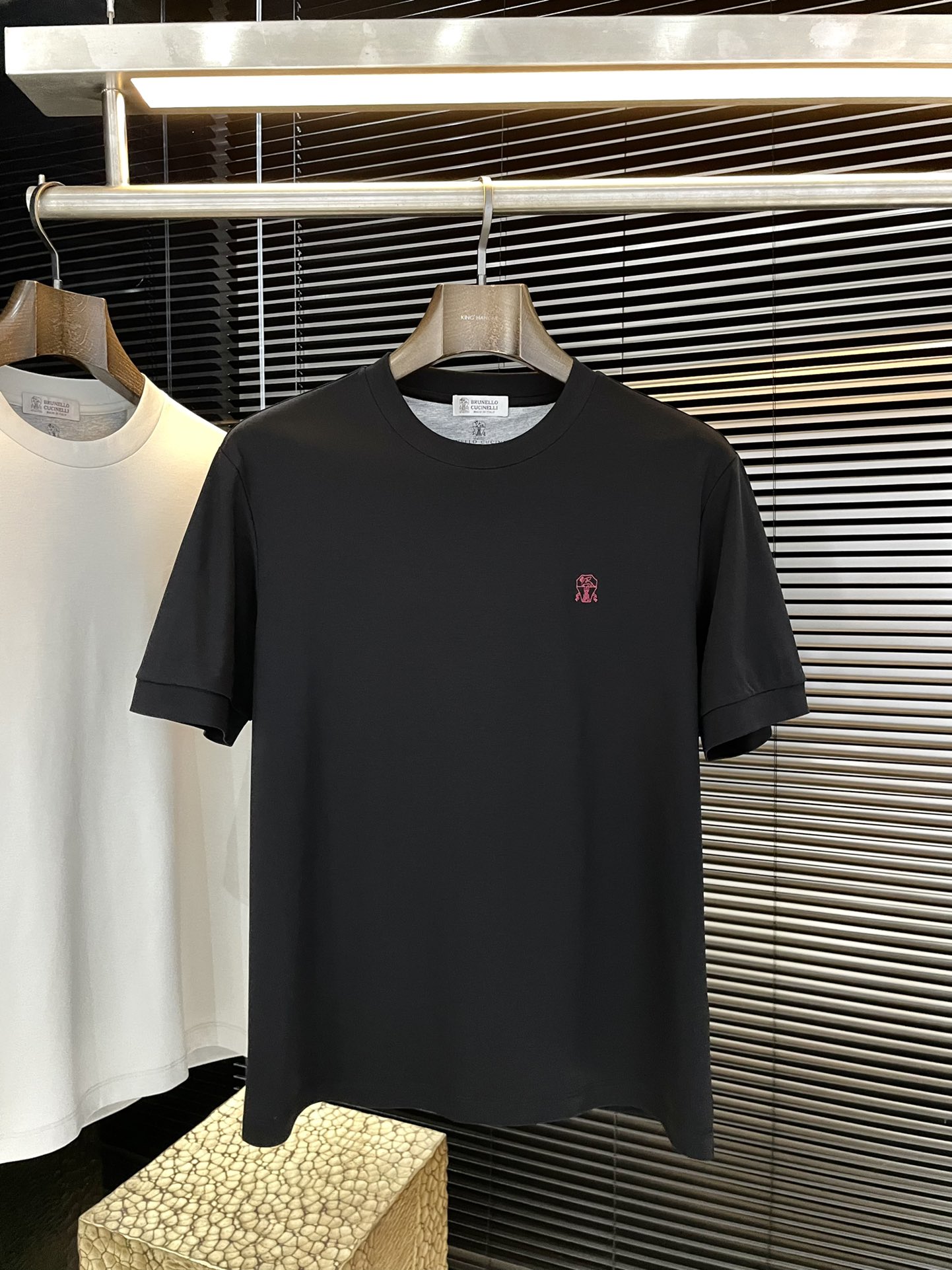 브루넬로쿠치넬리 반팔티