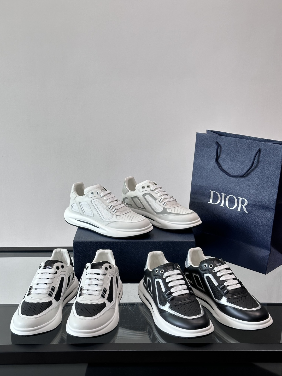 디올 스니커즈(남성)