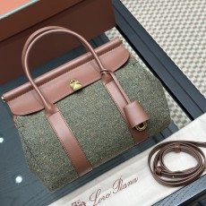 로로피아나 룸백L25