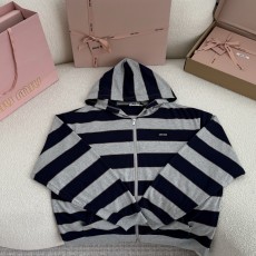 미우미우 후드집업(여성)