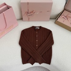 미우미우 가디건(여성)