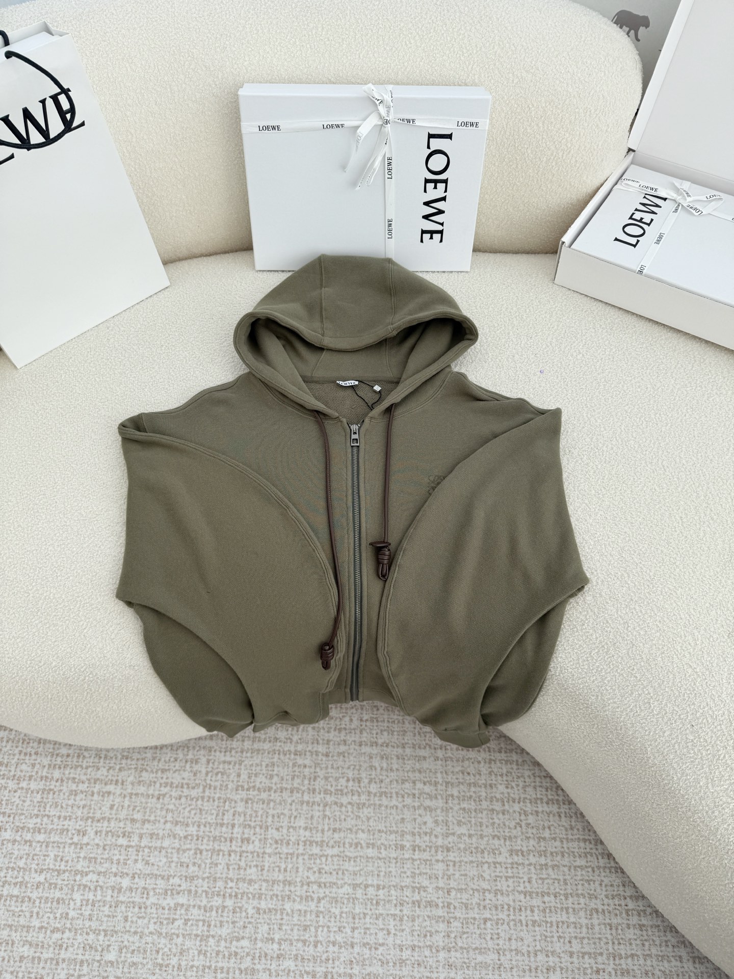 로에베 후드집업(여성)