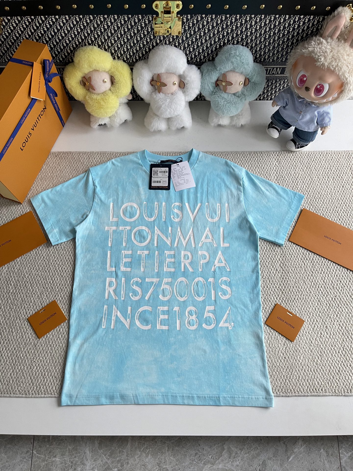 루이비통 반팔티(남성)