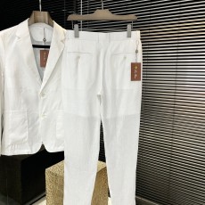 로로피아나 투피스