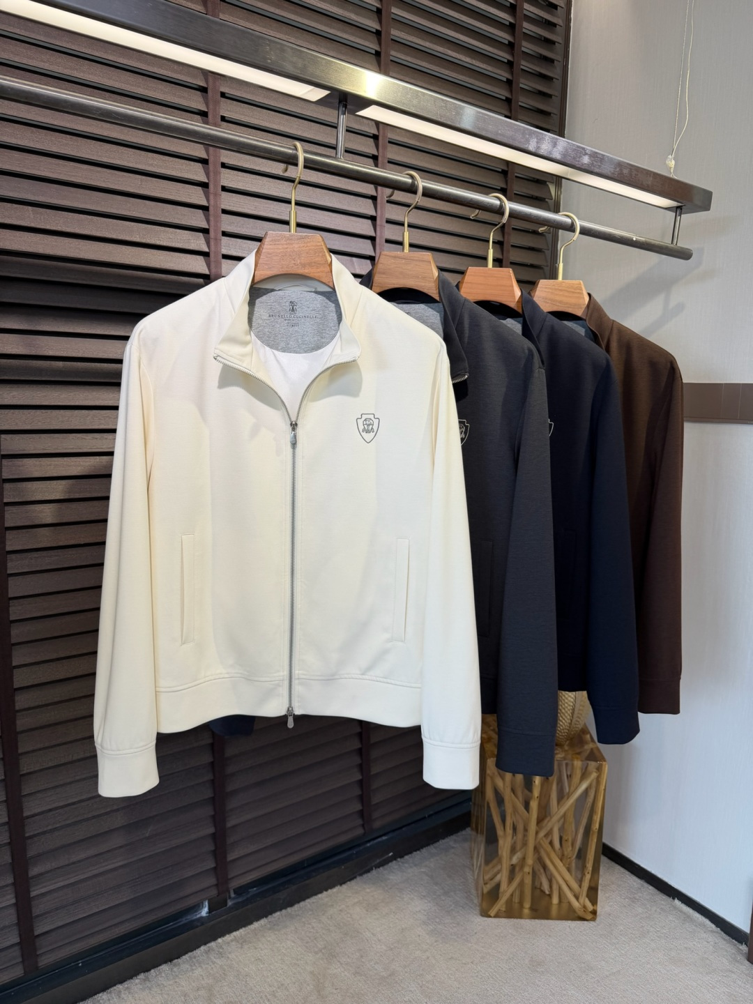 브루넬로쿠치넬리 자켓