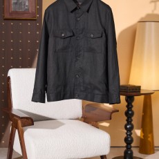 로로피아나 자켓