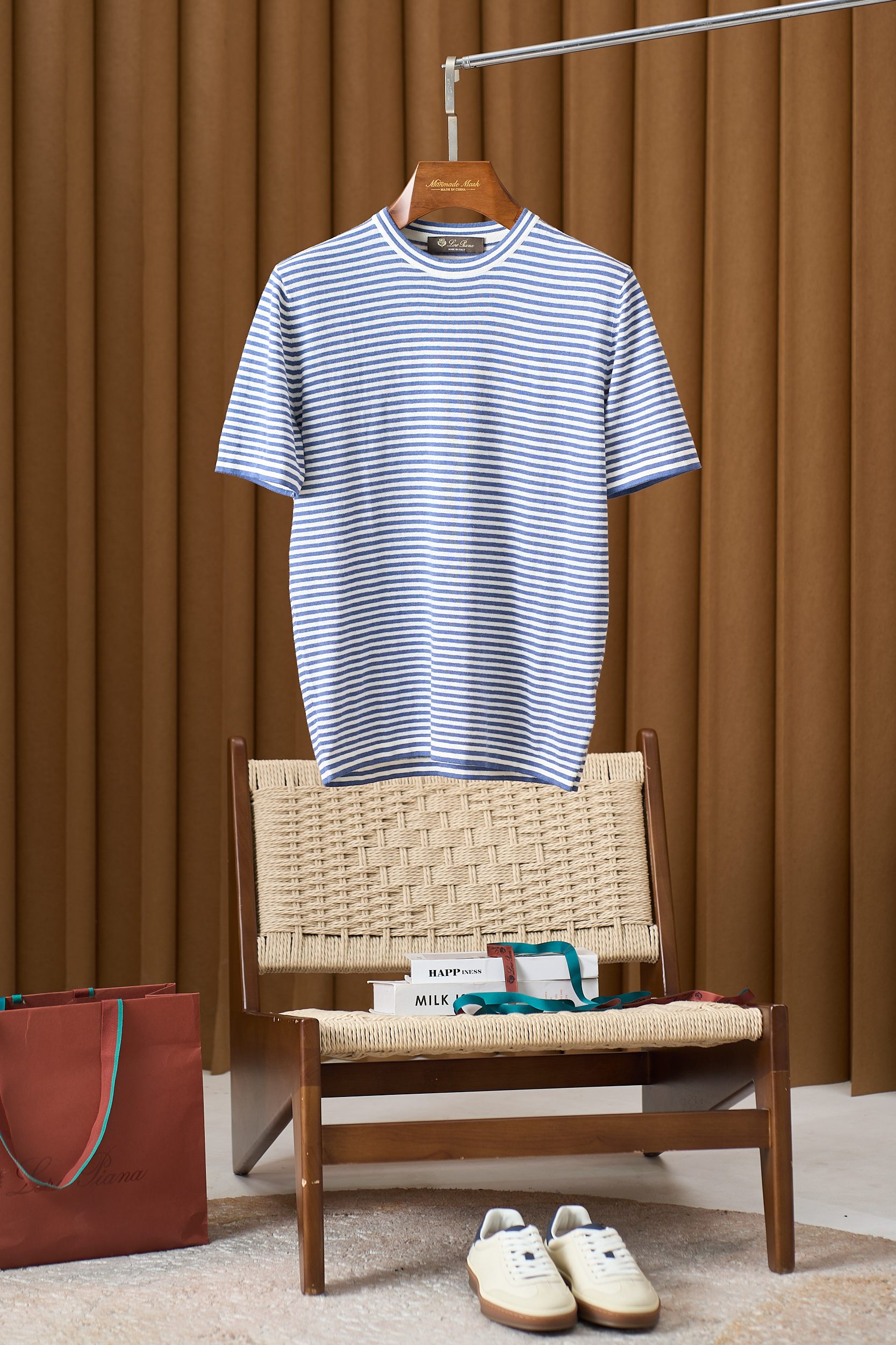 로로피아나 반팔티