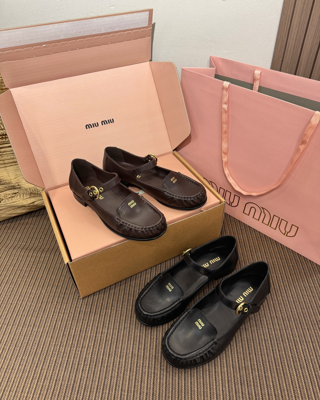 미우미우 로퍼(여성)