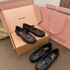 미우미우 로퍼(여성)