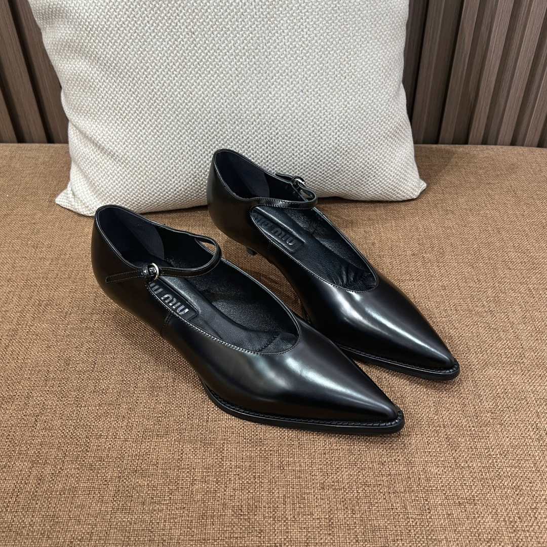 미우미우 구두(여성)