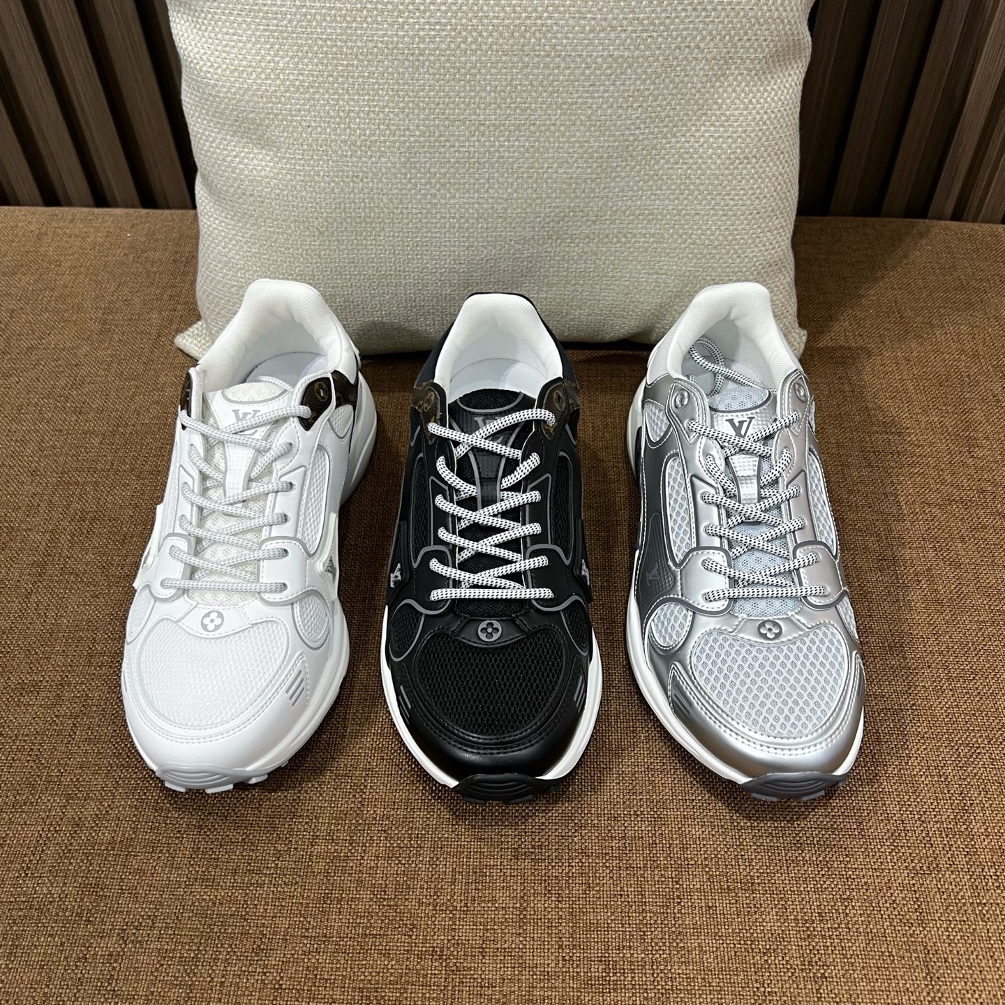 루이비통 스니커즈(여성)