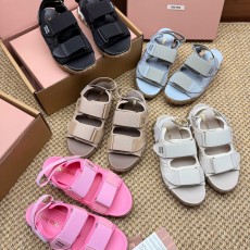 미우미우 샌들(여성)